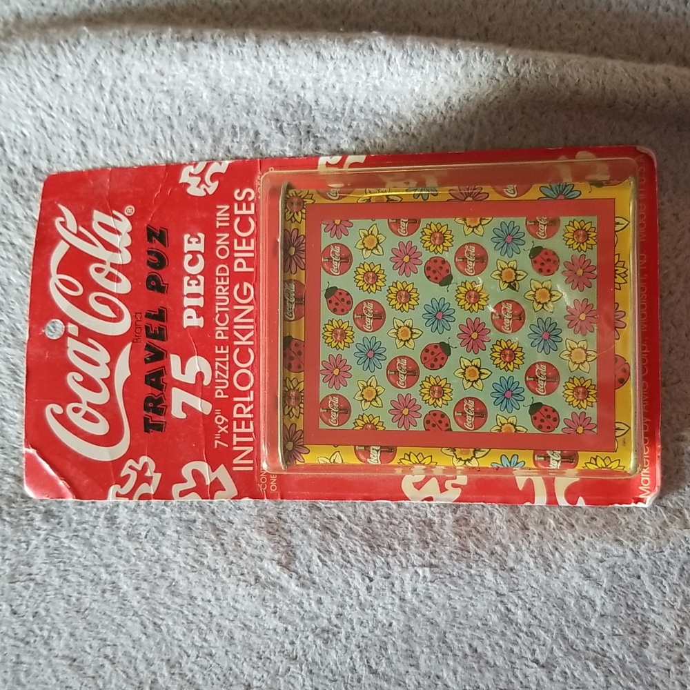 New, Coca-Cola travel puzzle 75 pieces